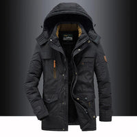 Winterjacke Damen mit Kapuze und praktischen Taschen - 1 - Atelier-Zofia