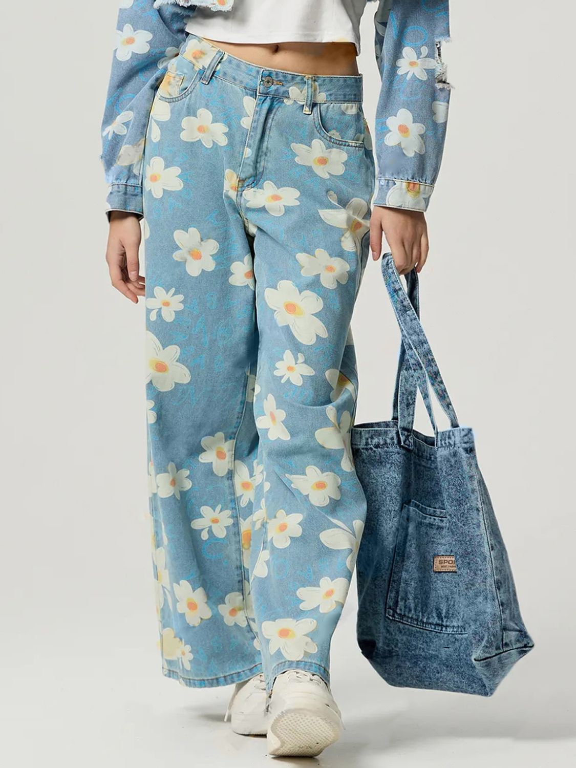 Lily – Women Floral Print Wide-Leg Trousers - Image 3