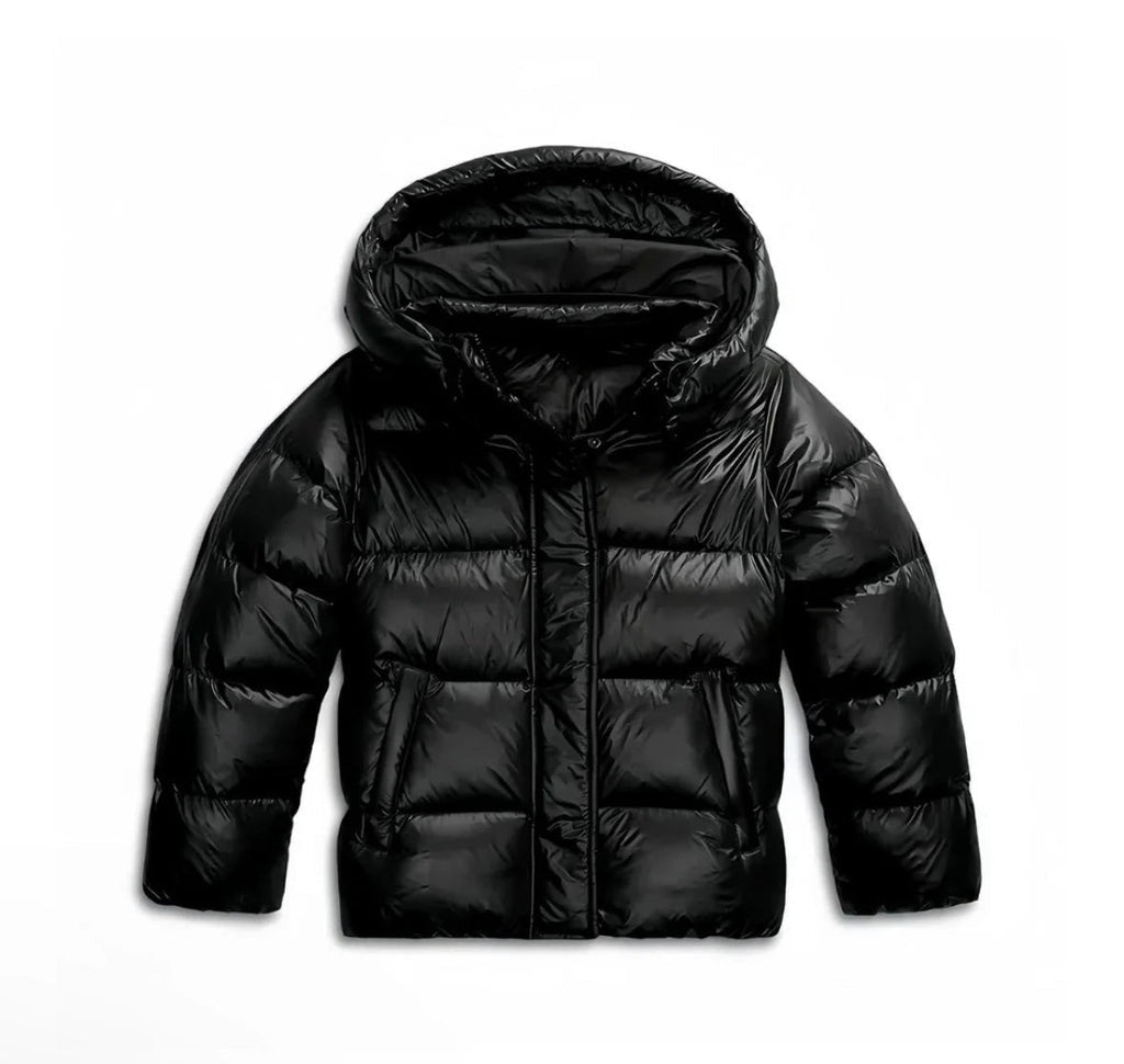 Damen Daunenjacke mit Kapuze und Reißverschluss - J&B - 7 - Atelier-Zofia
