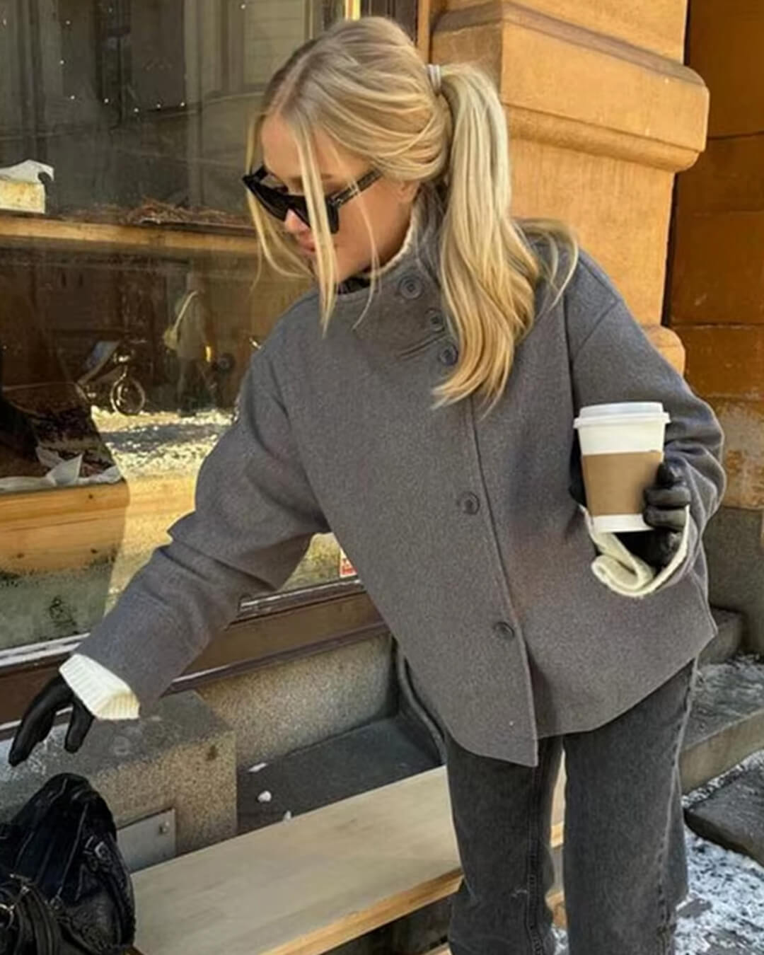 Elegante Damenjacke mit hohem Kragen und lässiger Passform - J&B - 8 - Atelier-Zofia
