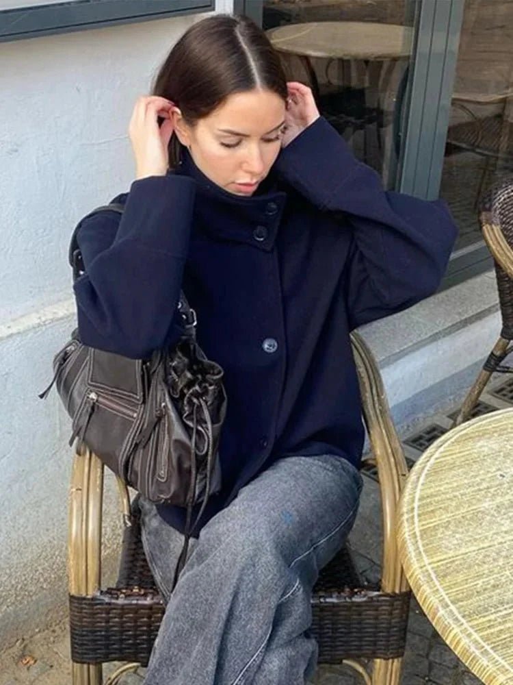 Elegante Damenjacke mit hohem Kragen und lässiger Passform - J&B - 16 - Atelier-Zofia