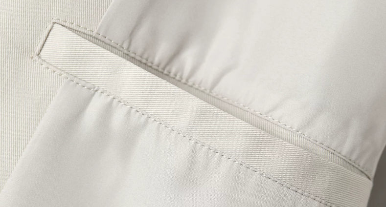 Modische Damenjacke mit doppelter Knopfleiste und lockerer Passform - J&B - 6 - Atelier-Zofia