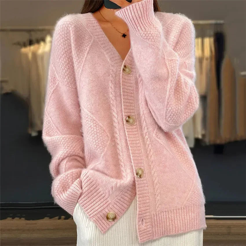 Klassische Damen-Strickjacke – Bequemer Strickpullover mit Knopfdetail und langen Ärmeln - J&B - 5 - Atelier-Zofia