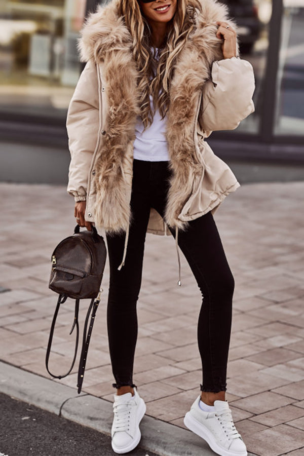 Eleganter Damen-Parka mit Kunstfell und Kapuze - J&B - 6 - Atelier-Zofia