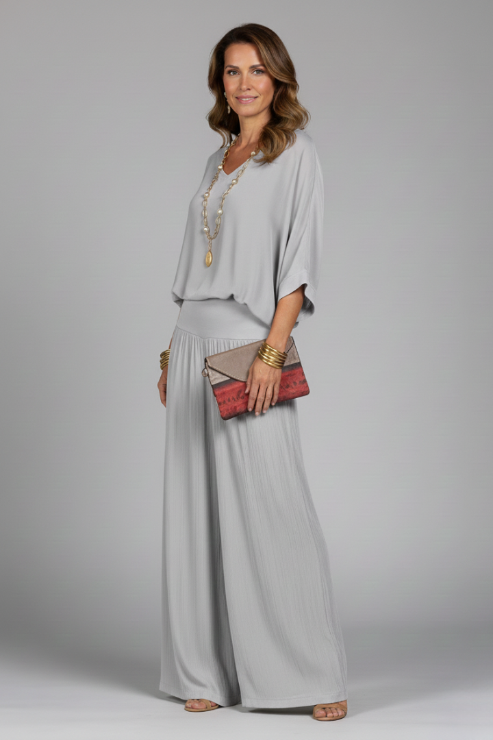 Elegantes Damen-Set mit V-Ausschnitt und weitem Bein - J&B - 2 - Atelier-Zofia