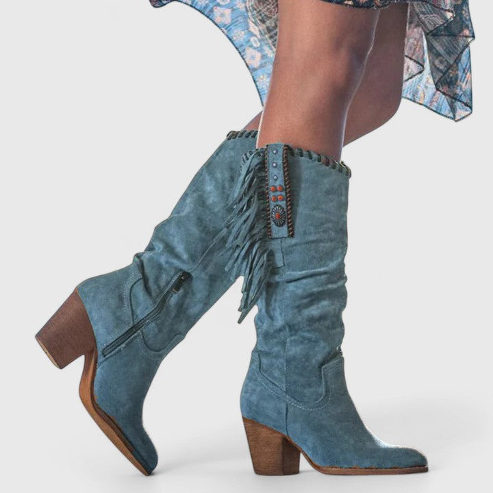 Damen Stiefel in Wadenhöhe mit Blockabsatz und trendiger Fransenverzierung - J&B - 3 - Atelier-Zofia