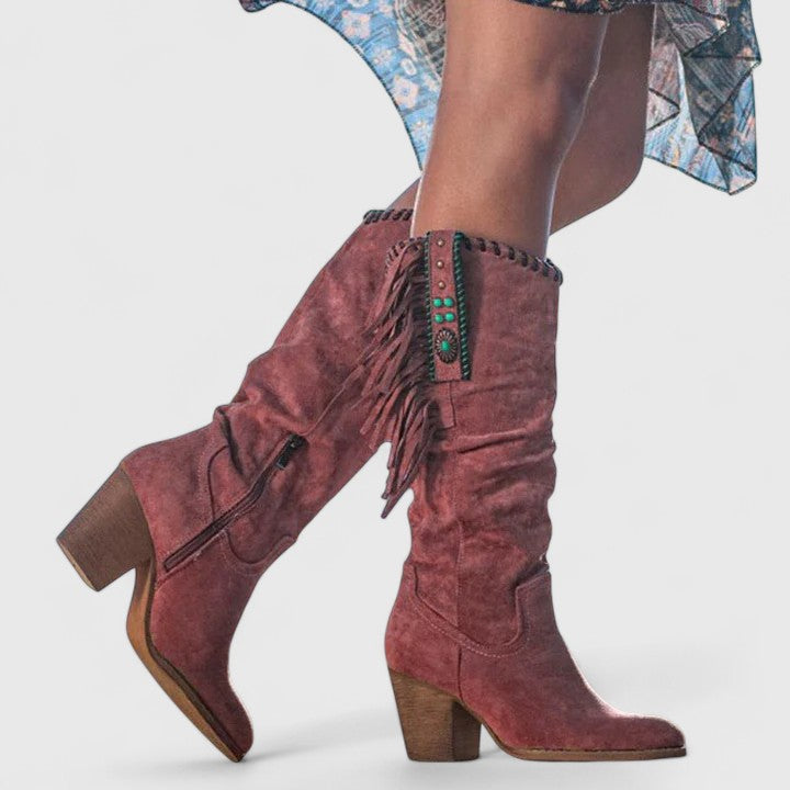 Damen Stiefel in Wadenhöhe mit Blockabsatz und trendiger Fransenverzierung - J&B - 5 - Atelier-Zofia