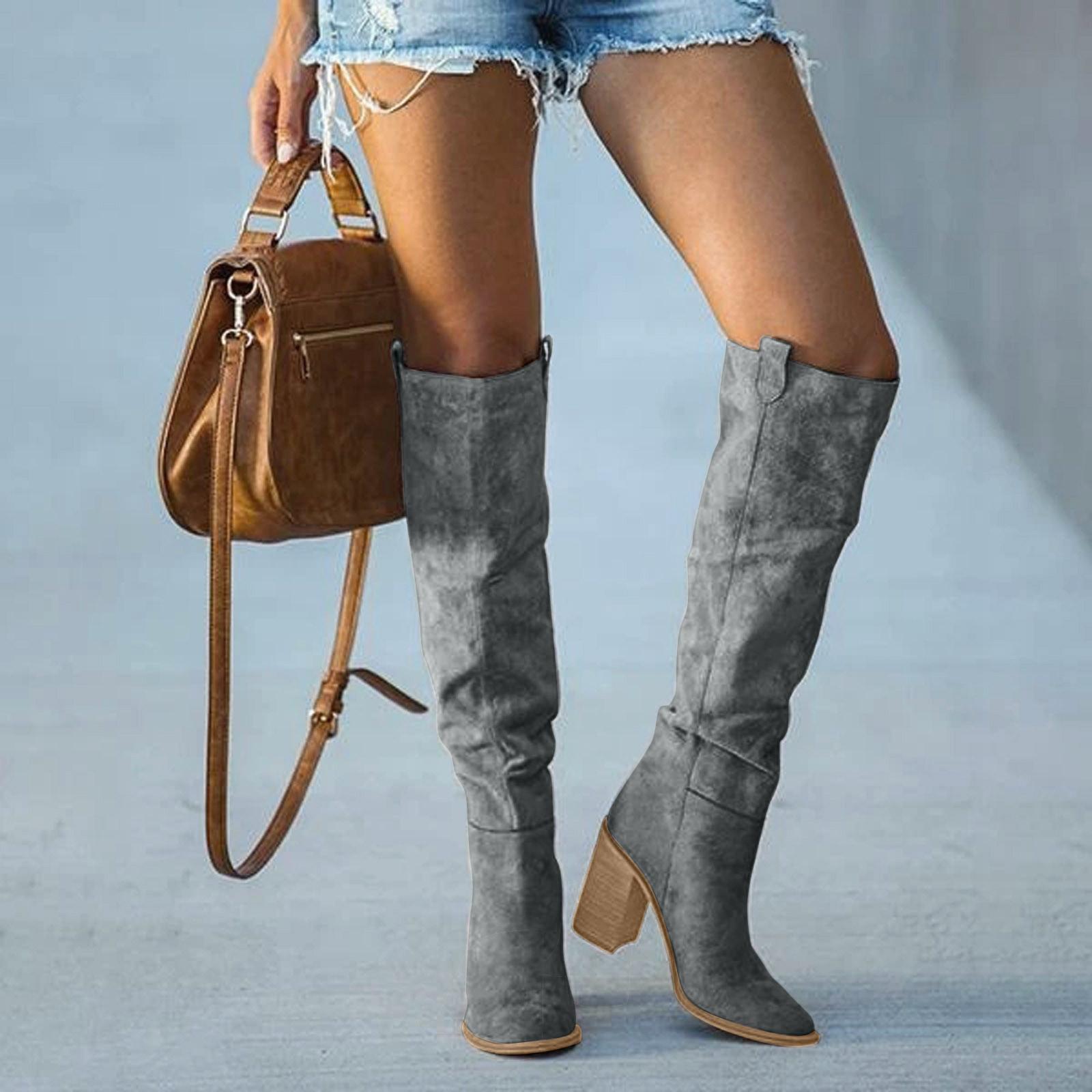 Elegante kniehohe Damenstiefel im Western-Stil mit komfortablem Blockabsatz - J&B - 1 - Atelier-Zofia
