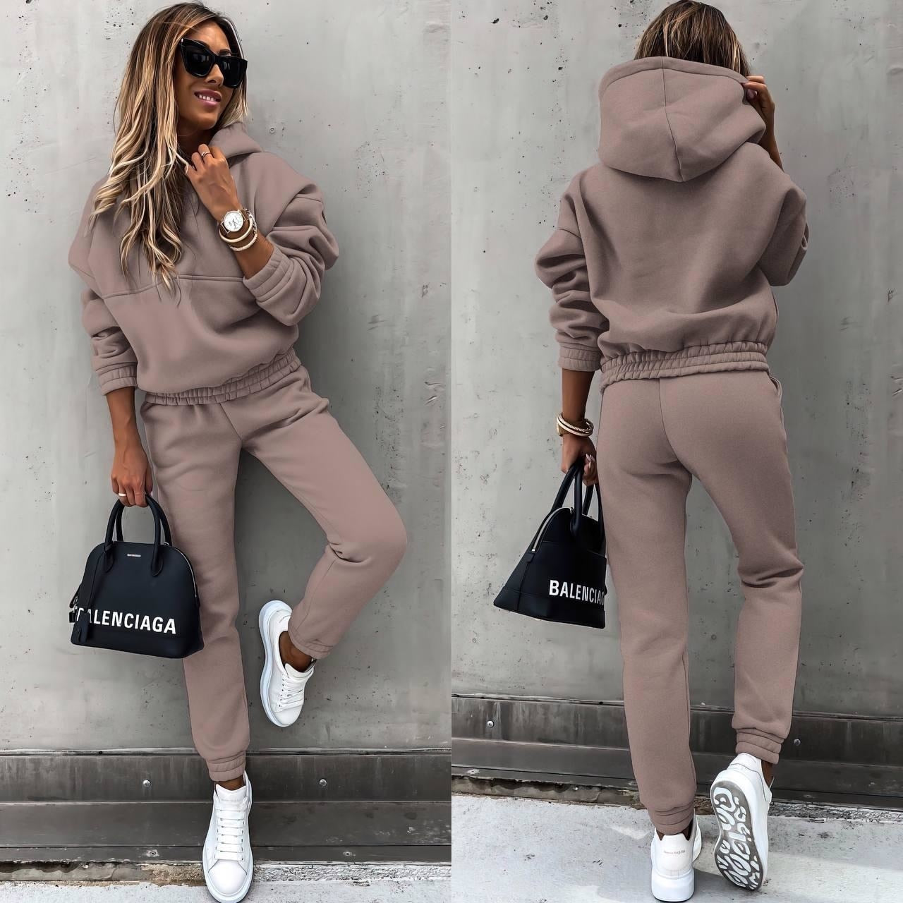 Stylisches Lounge-Set für Damen mit bequemer Passform - J&B - 5 - Atelier-Zofia