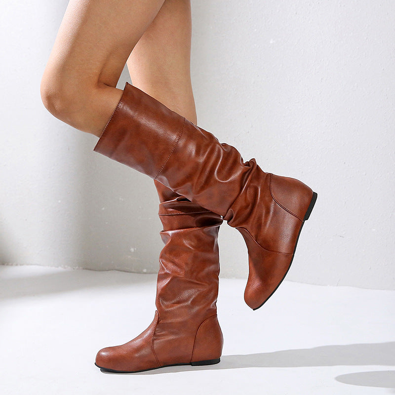Bequeme Damen-Reitstiefel mit hohem Schnitt und runder Zehenform - J&B - 8 - Atelier-Zofia