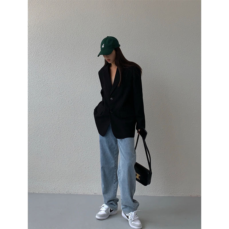 Eleganter Damenblazer mit lässiger Passform und klassischem Kragen - J&B - 1 - Atelier-Zofia