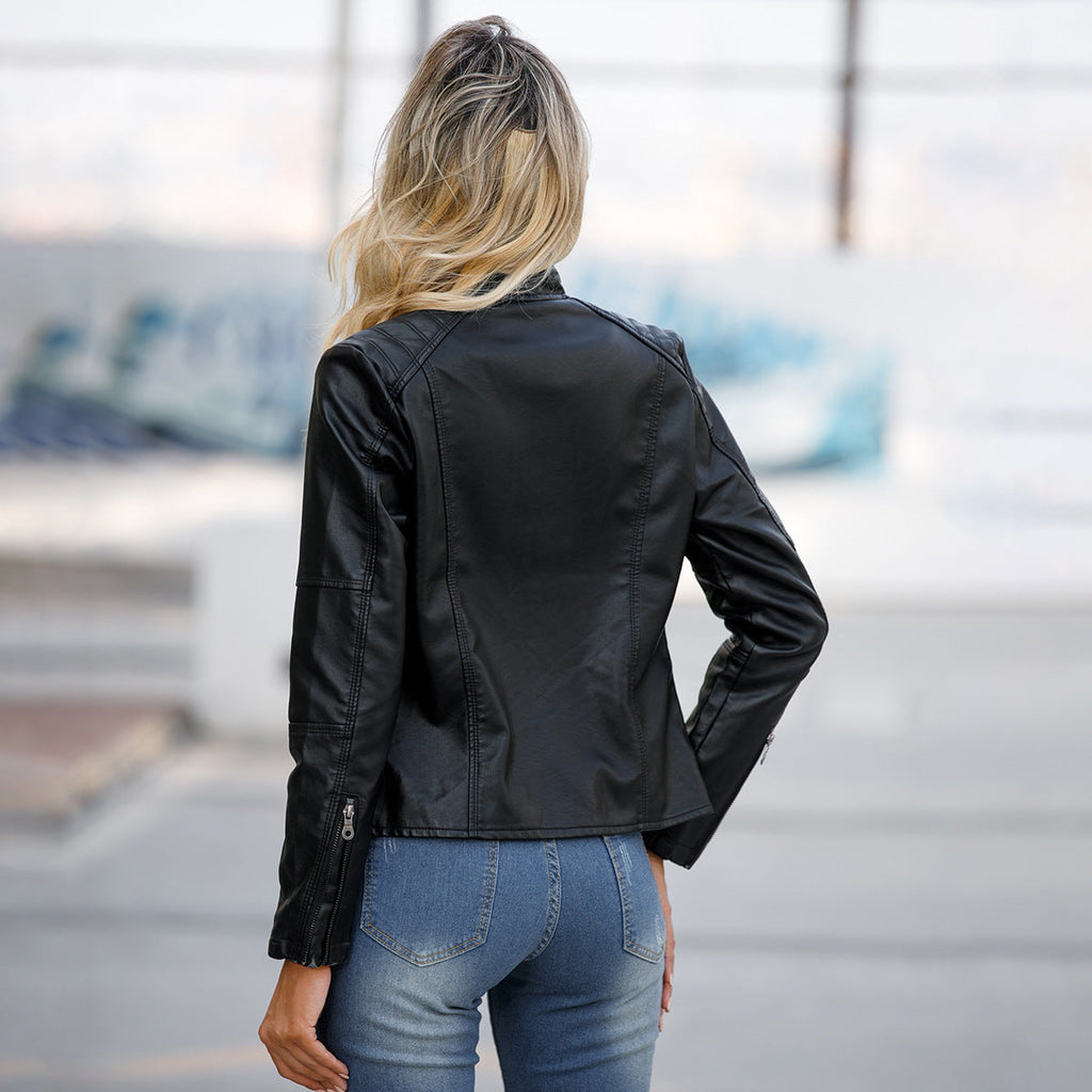 Elegante Damen-Lederjacke mit modischem Stehkragen und trendigen Reißverschlussdetails - J&B - 1 - Atelier-Zofia