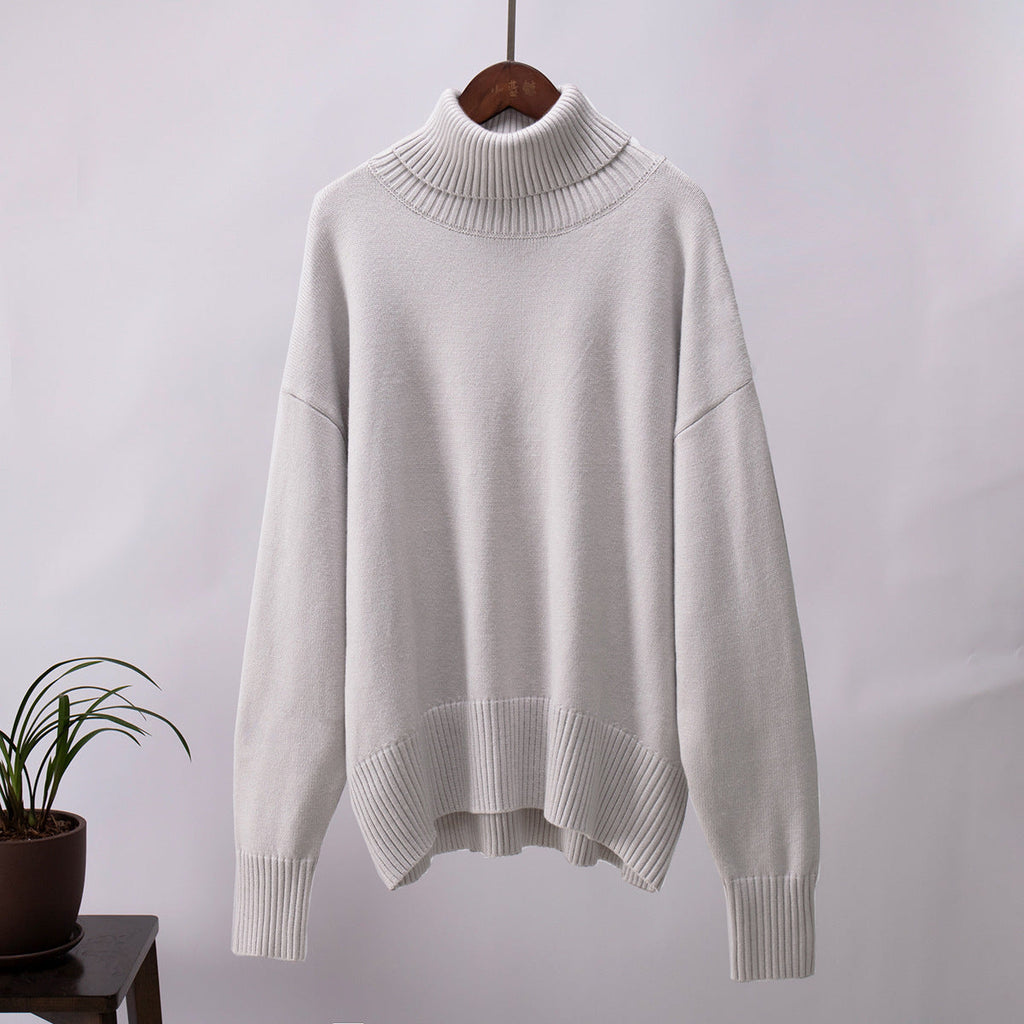 Bequemer Damenpullover mit Rollkragen und lässigen langen Ärmeln - J&B - 4 - Atelier-Zofia