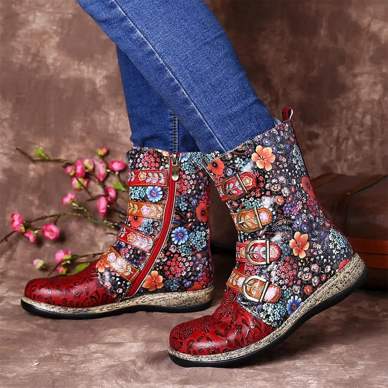 Modische Damen-Stiefeletten mit floralem Muster und eleganten Schnallen - J&B - 2 - Atelier-Zofia
