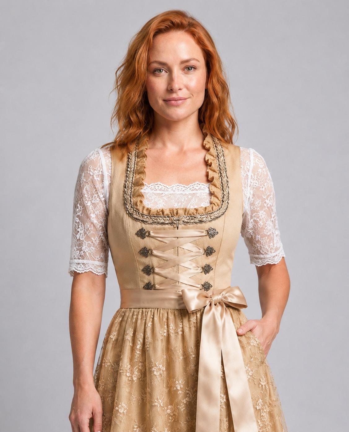 Traditionelles Damen Dirndl mit floralen Mustern und Spitze - J&B - 3 - Atelier-Zofia