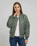 Damen Bomberjacke – Stylische Passform mit praktischen Taschen von J&B - 1 - Atelier-Zofia