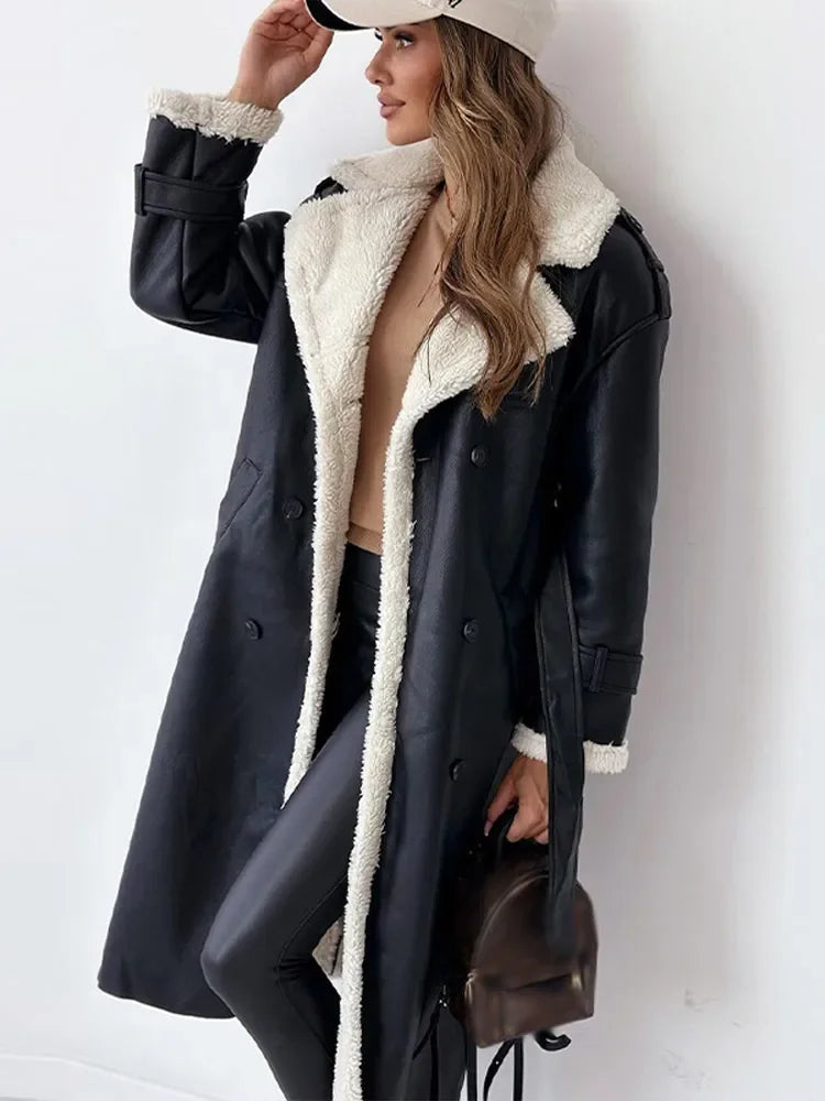 Kuscheliger Damenmantel mit doppelter Knopfleiste - J&B - 1 - Atelier-Zofia