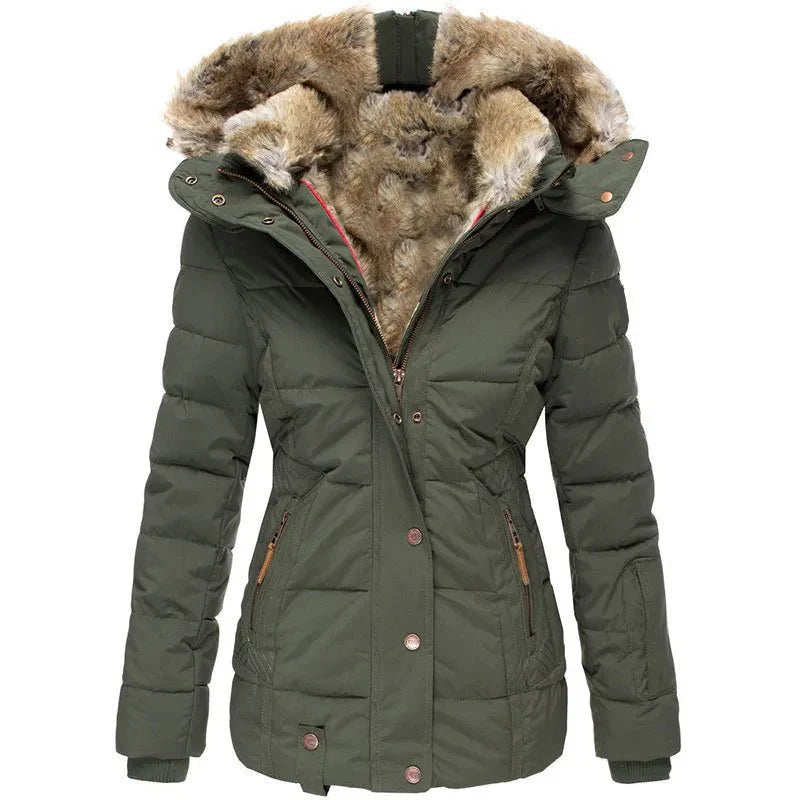 Damen Winterjacke mit figurschmeichelndem Schnitt und kuscheliger Kapuze aus Kunstfell - J&B - 2 - Atelier-Zofia