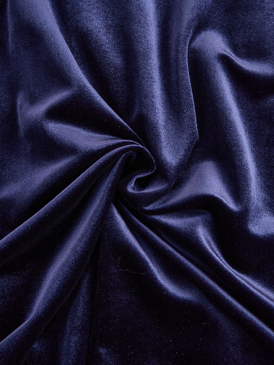 Damen Maxikleid in A-Linie mit langem Arm und luxuriöser Samtoptik - J&B - 13 - Atelier-Zofia