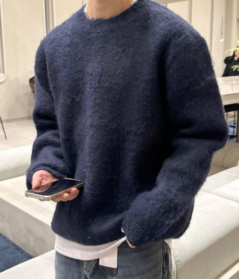 Gemütlicher Herrenpullover mit strukturierter Oberfläche und lässiger Passform - J&B - 4 - Atelier-Zofia