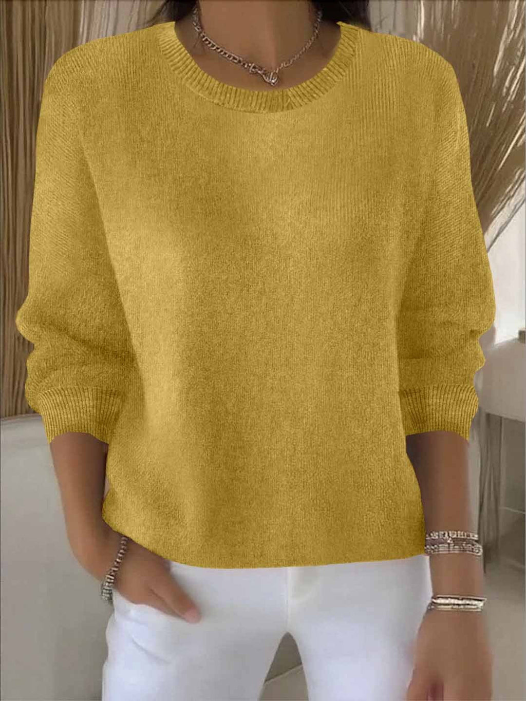 Bequemer Damenpullover – Softes Strickdesign mit lässiger Passform – J&B - 1 - Atelier-Zofia