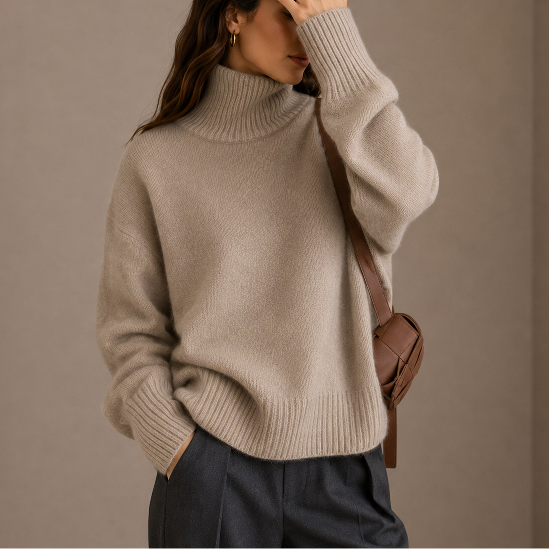 Damen Oversize Strickpullover mit Rollkragen - J&B - 2 - Atelier-Zofia