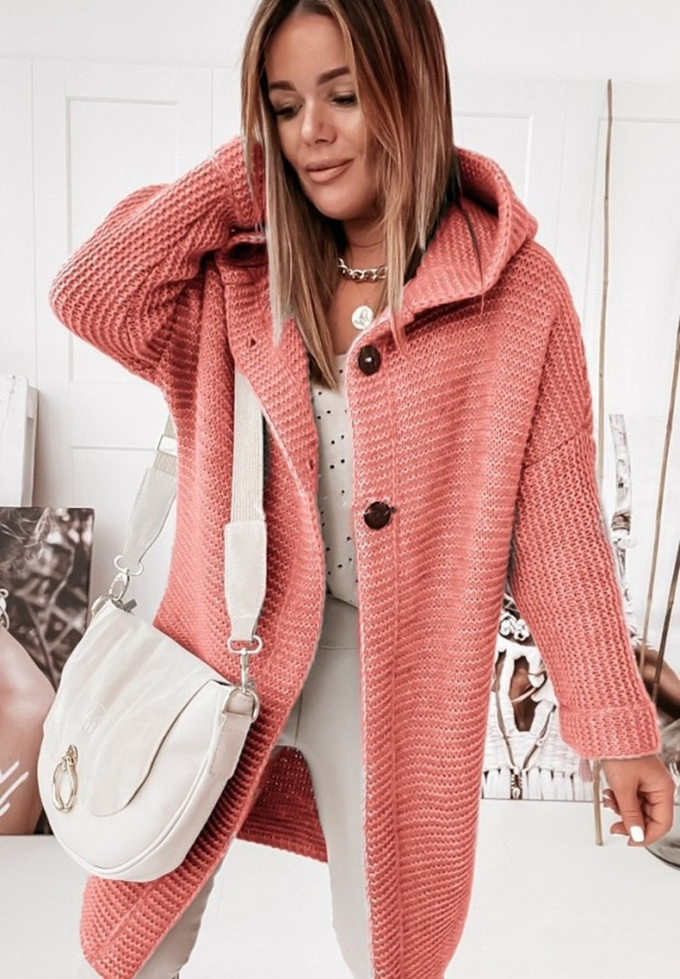 Damen Kapuzen-Strickjacke im Oversize-Stil mit strukturierten Details - J&B - 6 - Atelier-Zofia