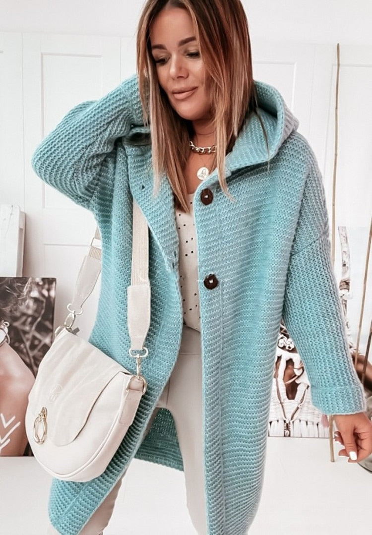 Damen Kapuzen-Strickjacke im Oversize-Stil mit strukturierten Details - J&B - 10 - Atelier-Zofia