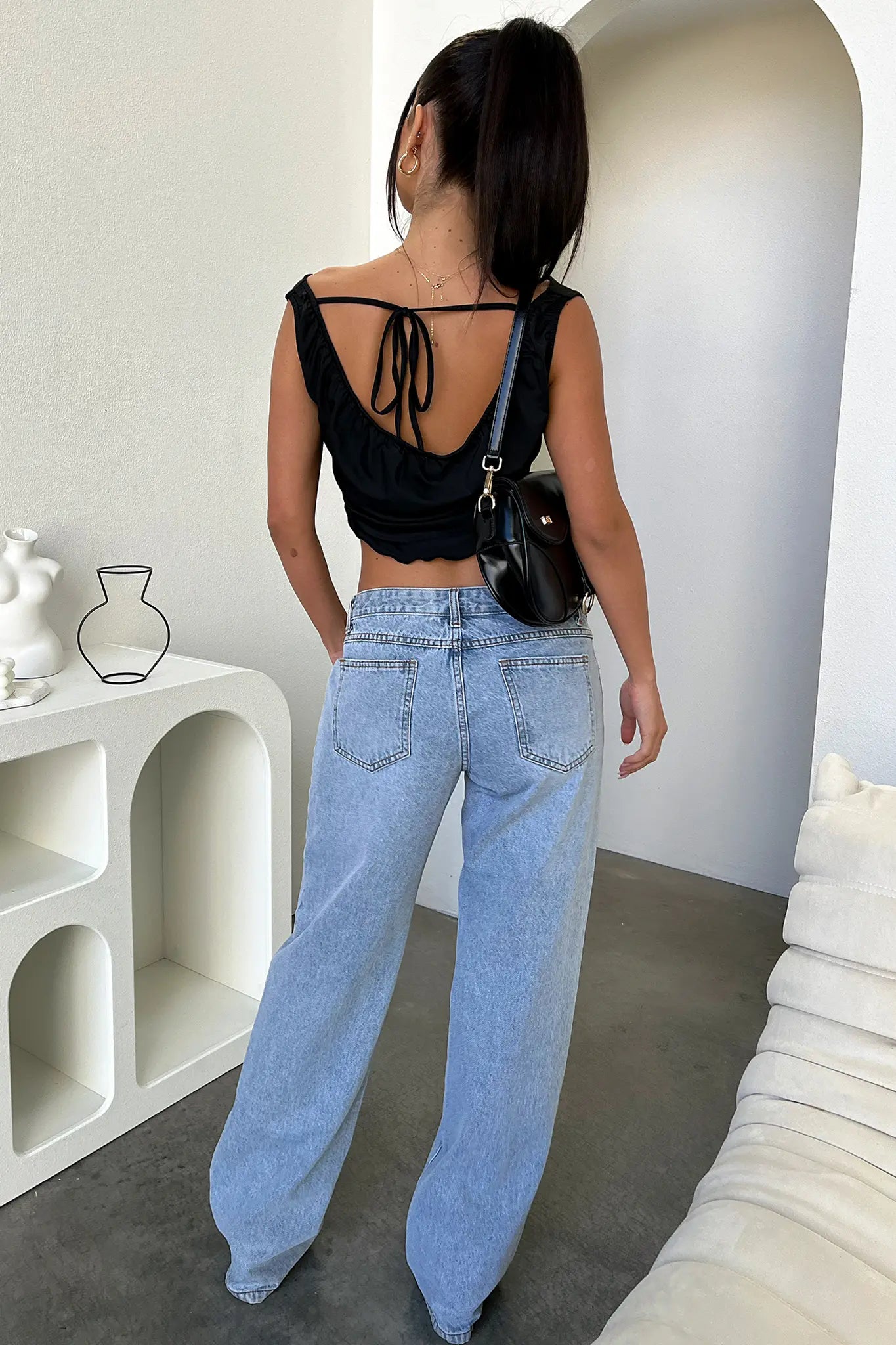 Bequeme Damenjeans mit weitem Bein in sanfter Hellblau-Waschung - J&B - 5 - Atelier-Zofia