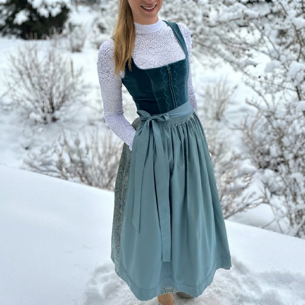 Traditionelles Dirndl für Damen mit stilvollen Akzenten - J&B - 1 - Atelier-Zofia