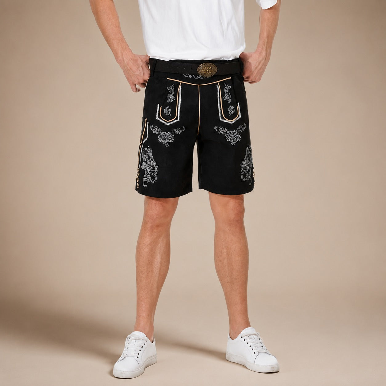 Elegante Herren-Shorts für das Oktoberfest mit kunstvoller Stickerei - J&B - 4 - Atelier-Zofia