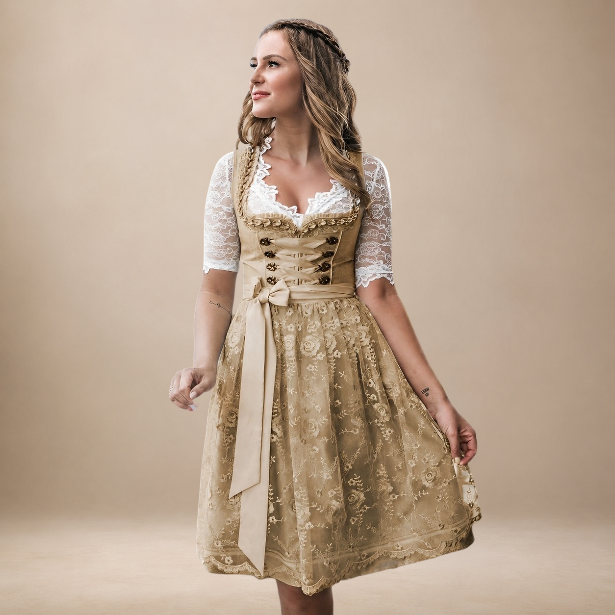 Elegantes Dirndl Damen mit Spitzenärmeln und floralen Details | A&Z - 4 - Atelier-Zofia