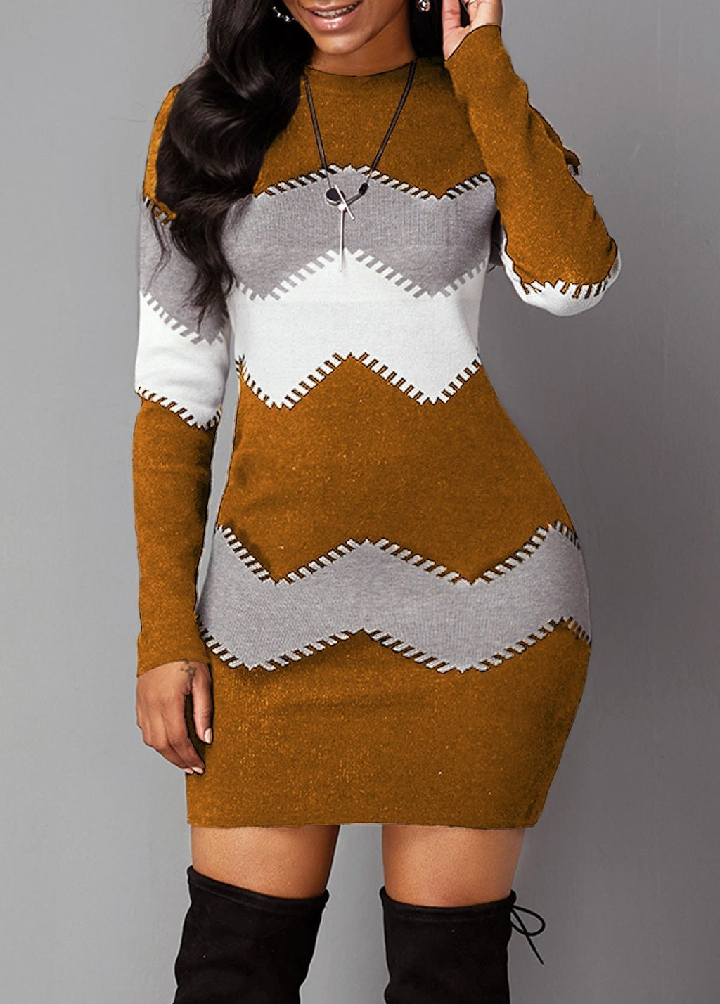 Kleid Damen mit figurbetonter Passform und Chevron-Muster | A&B - 4 - Annoboutique