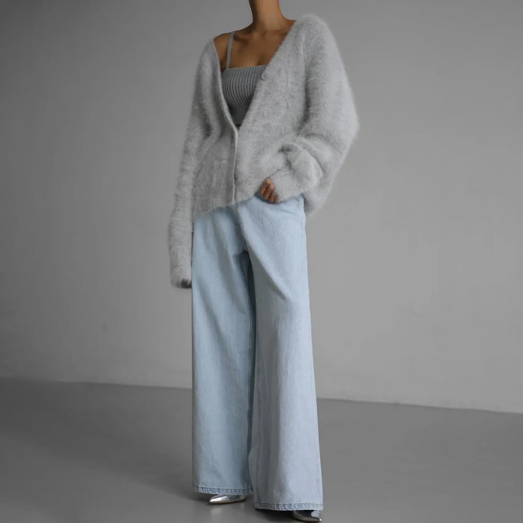 Oversize Cardigan Damen mit V-Ausschnitt und Knopfdetails | A&Z - 9 - Atelier-Zofia