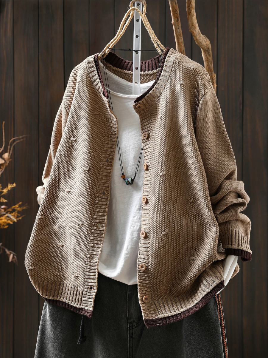 Cardigan Damen mit strukturiertem Design und Knopfverschluss | A&Z - 8 - Atelier-Zofia