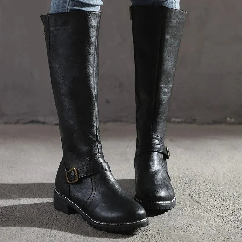 Kniehohe Damenstiefel mit Schnalle und robustem Profil | A&Z - 3 - Atelier-Zofia