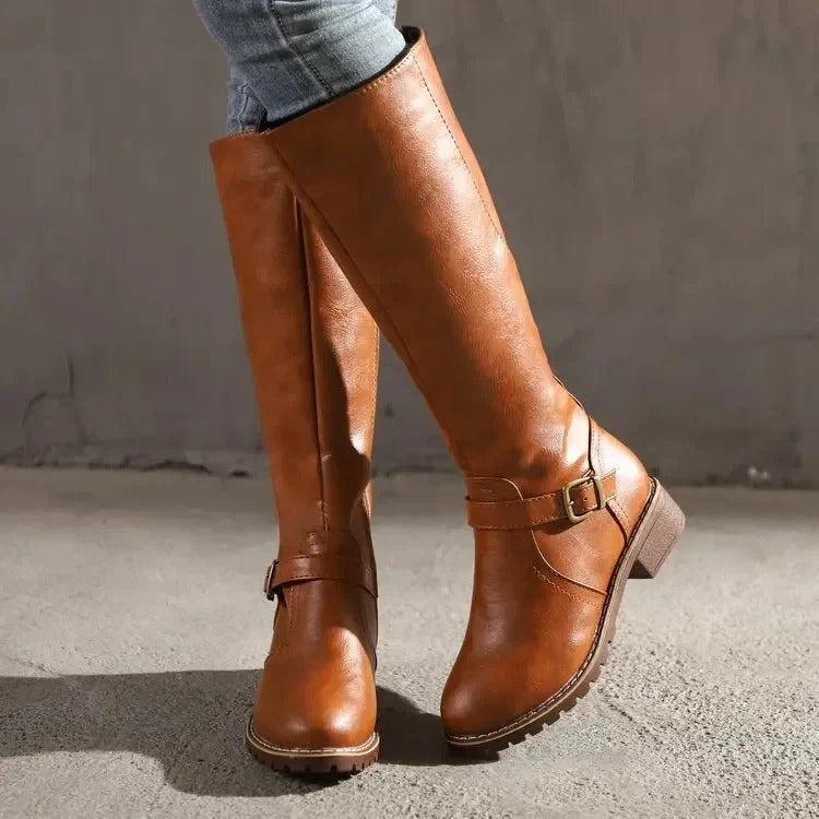 Kniehohe Damenstiefel mit Schnalle und robustem Profil | A&Z - 9 - Atelier-Zofia