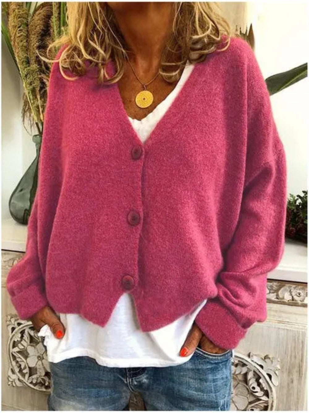 Women's cardigan with a relaxed fit and V-neck | M&B - 1 - Modern britwear
