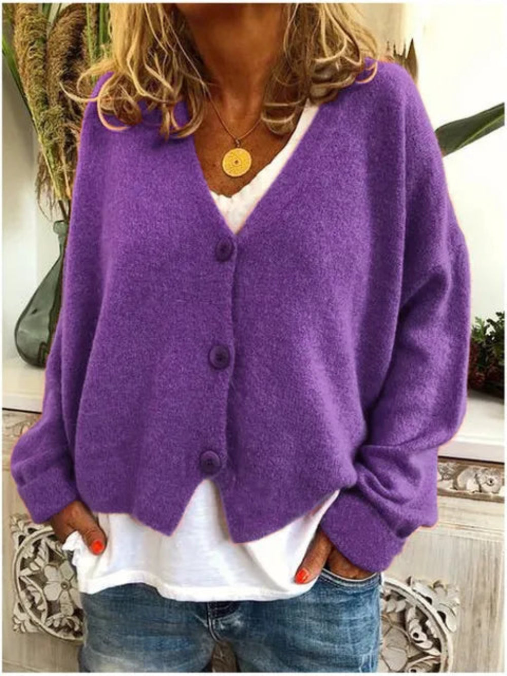Women's cardigan with a relaxed fit and V-neck | M&B - 5 - Modern britwear