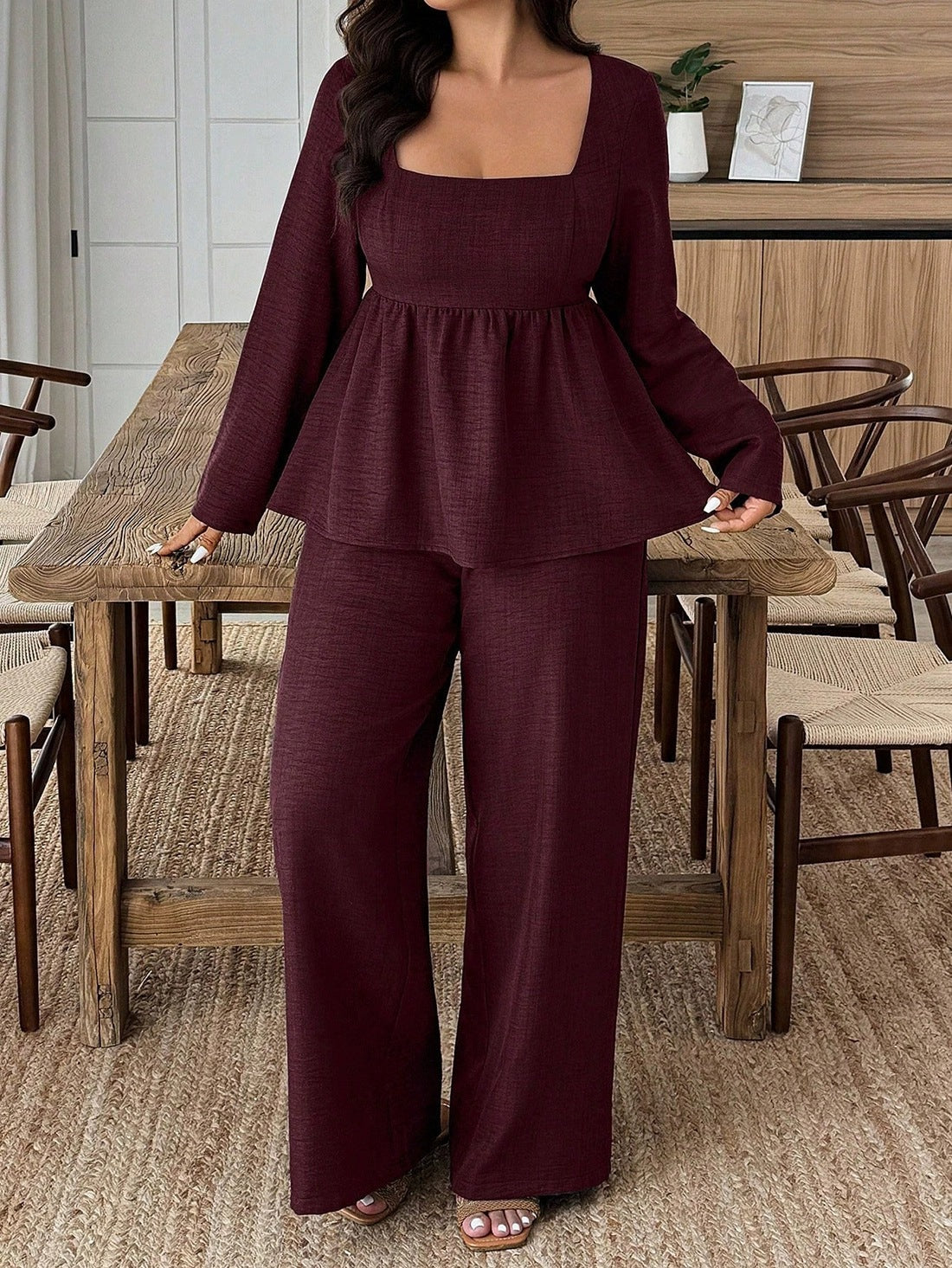 Outfit Damen braun weit geschnitten mit quadratischem Ausschnitt - 2 - Atelier-Zofia
