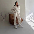 Lounge Set Damen schwarz bequem mit hohem Kragen - 3 - Atelier-Zofia