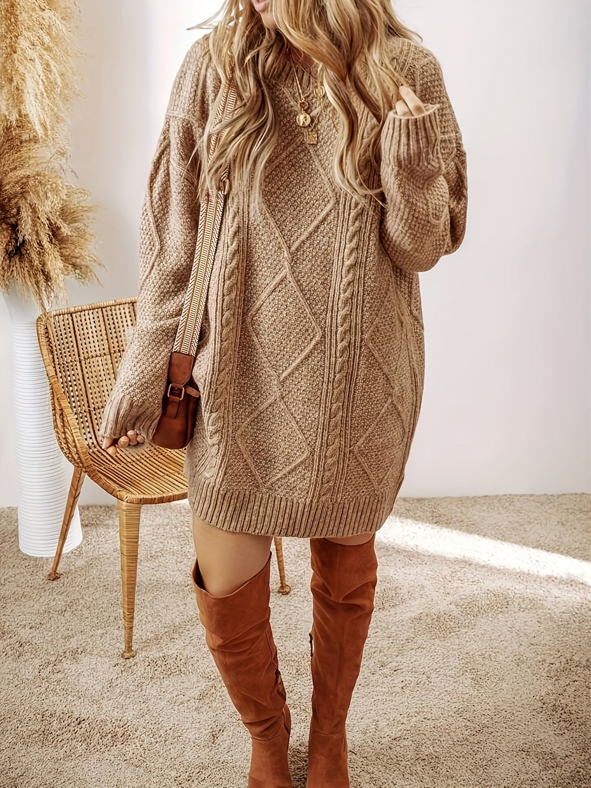 Pullover Damen braun oversized mit strukturiertem Design - 7 - Atelier-Zofia