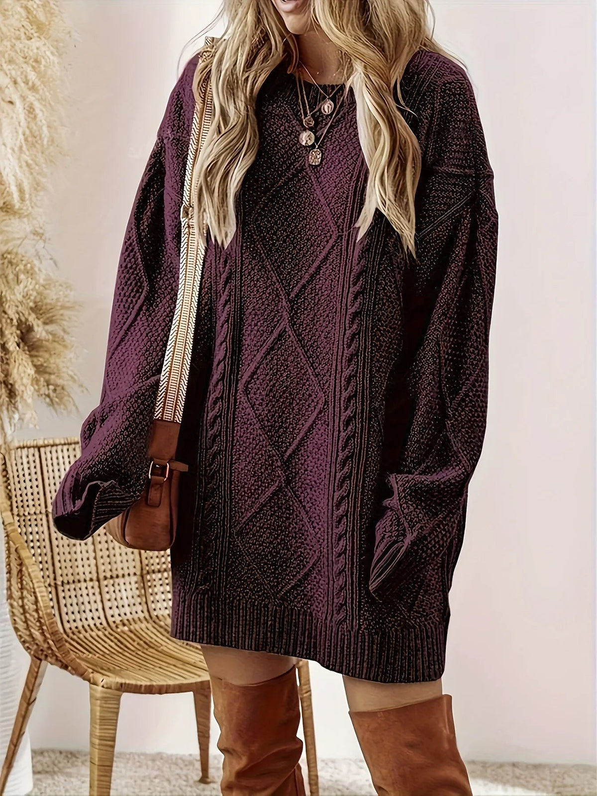 Pullover Damen braun oversized mit strukturiertem Design - 9 - Atelier-Zofia