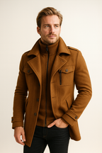 Wollmantel Herren schwarz tailliert mit Stehkragen und Taschen - 11 - Atelier-Zofia