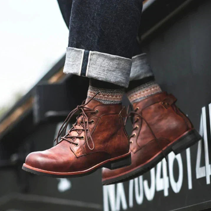 Stiefel Herren braun mit robuster Schnürung und knöchelhohem Design - 5 - Atelier-Zofia