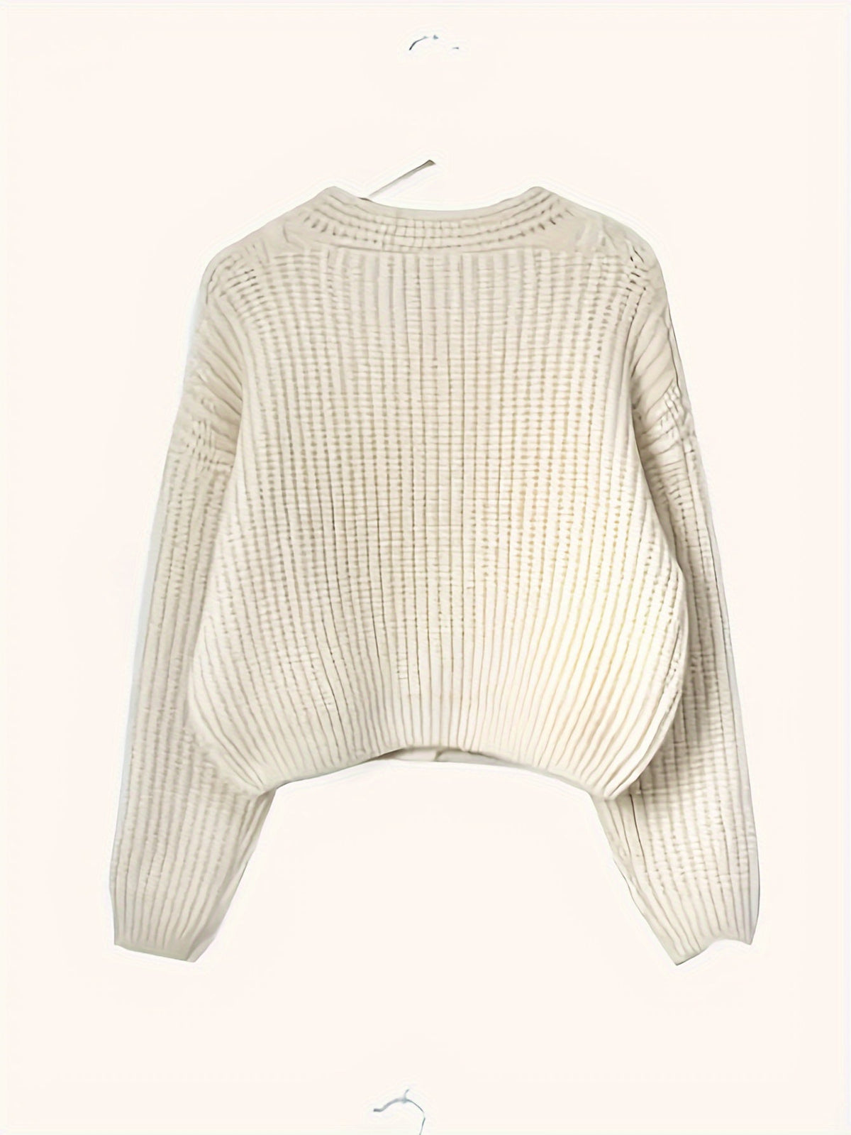 Cardigan Damen creme mit lockerer Passform und Knopfverschluss - 2 - Atelier-Zofia