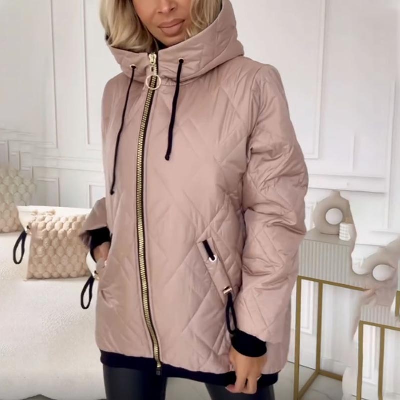 Damenjacke schwarz figurbetont mit Kapuze und Reißverschluss - 1 - Atelier-Zofia