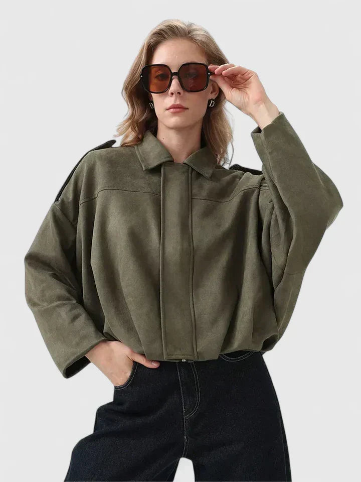 Jacke Damen braun mit weitem Schnitt und praktischen Details - 1 - Atelier-Zofia
