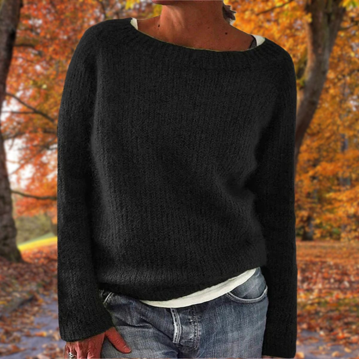 Pullover Damen schwarz weit mit weitem Ausschnitt - 2 - Atelier-Zofia