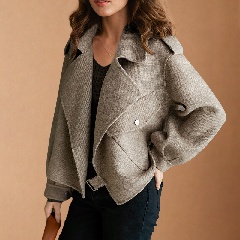 Jacke Damen beige mit weitem Schnitt und großem Kragen - 2 - Atelier-Zofia